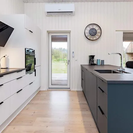 8 Person In Holiday home *