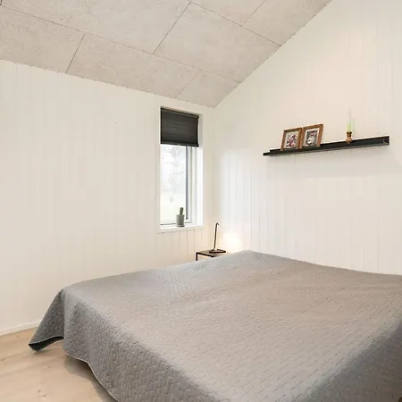 8 Person In Holiday home Saltum