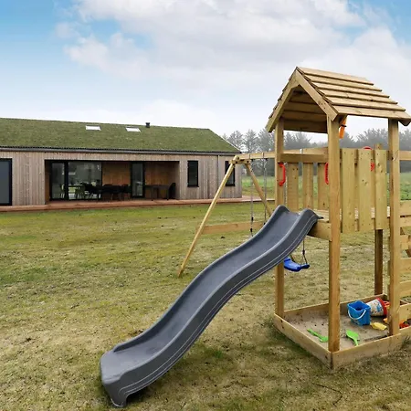 Holiday home 8 Person In *